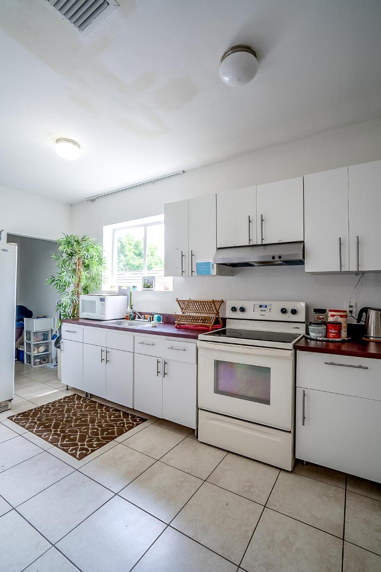 Private At Miami, Buena Vista With Parking Homestay Miami
