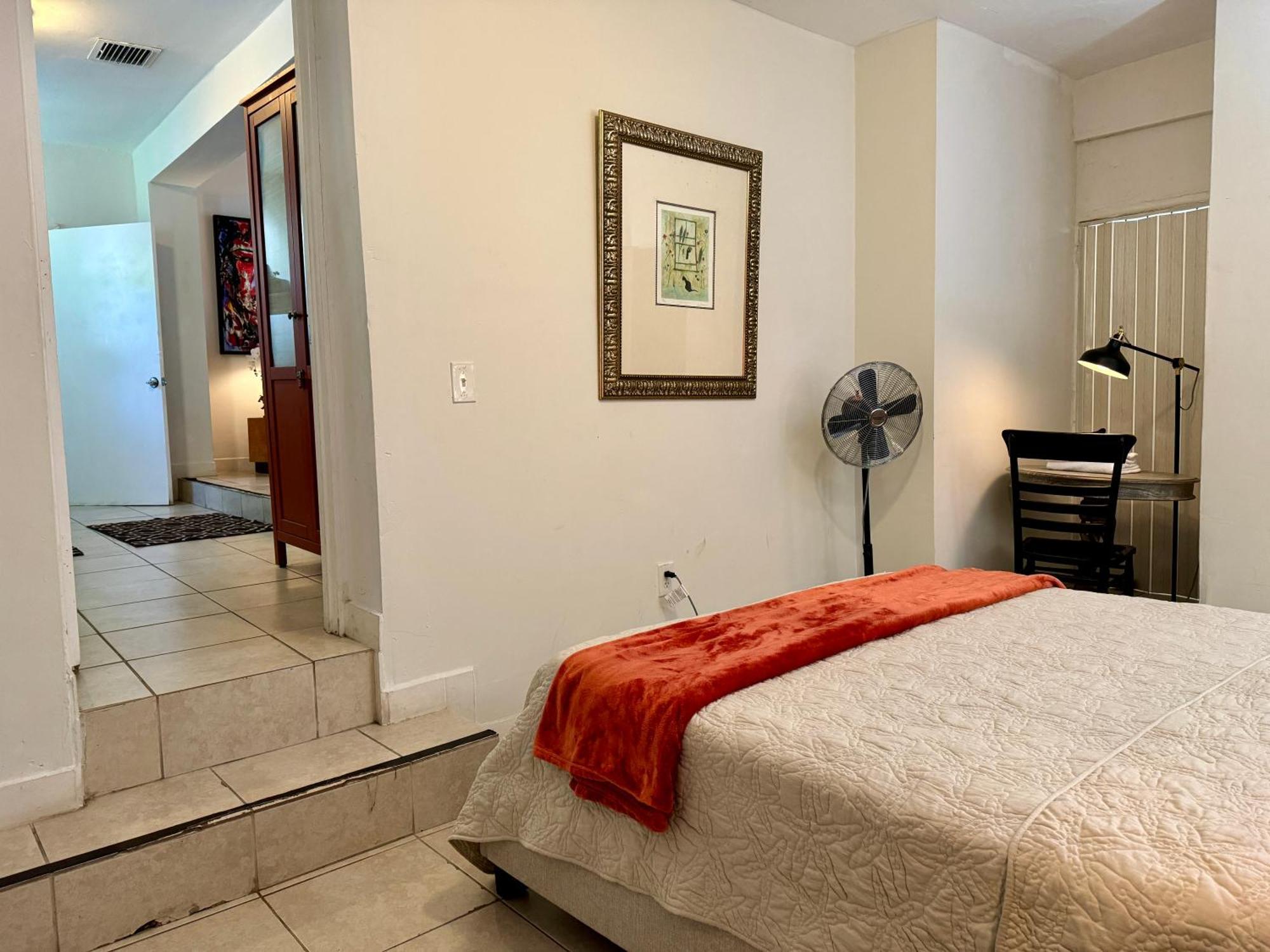 Private At Miami, Buena Vista With Parking * Miami
