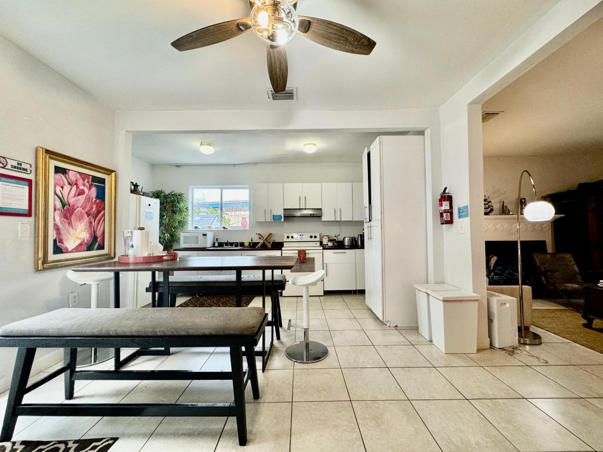 Private At Miami, Buena Vista With Parking * Miami