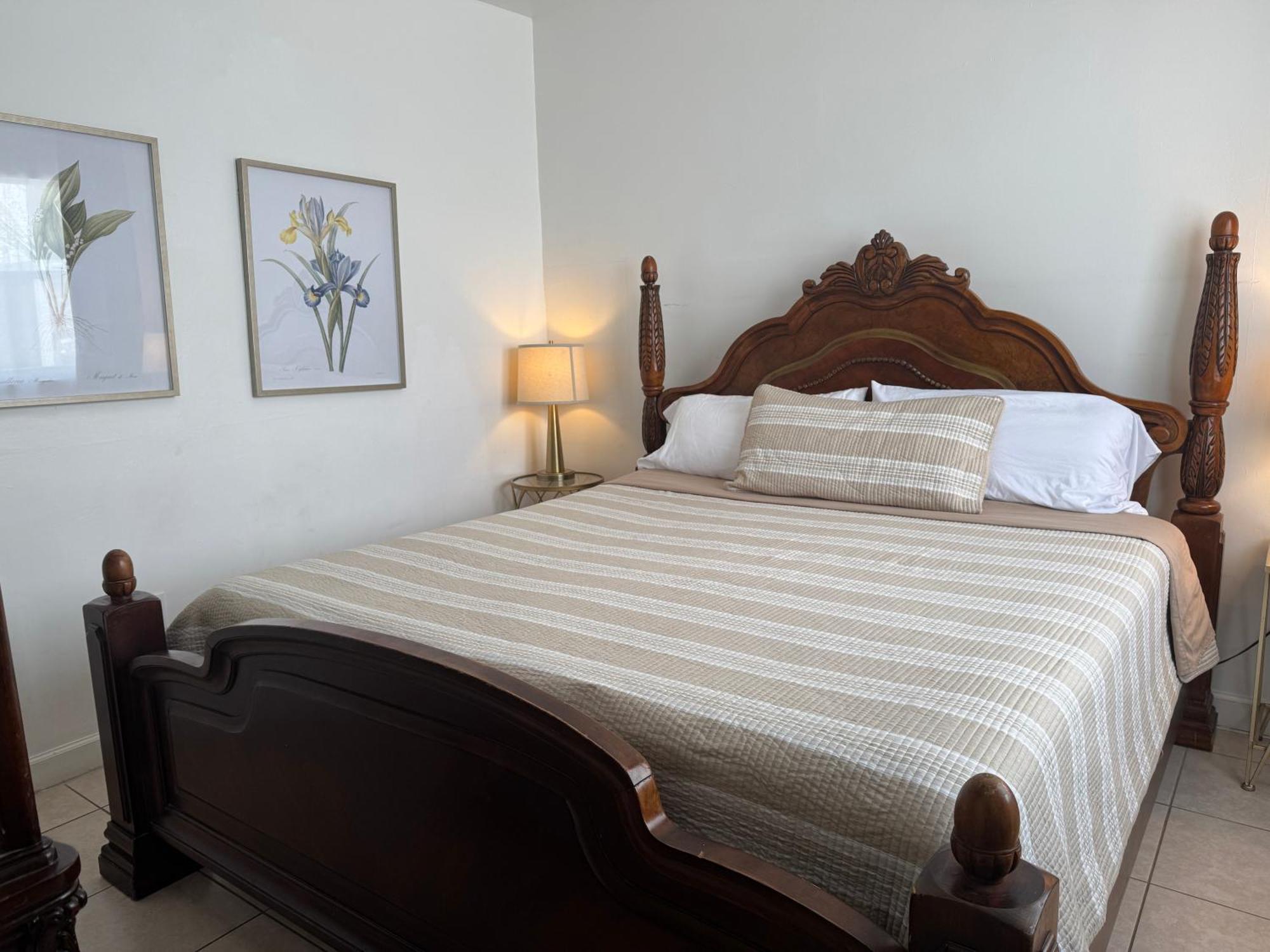 Private At Miami, Buena Vista With Parking * Miami