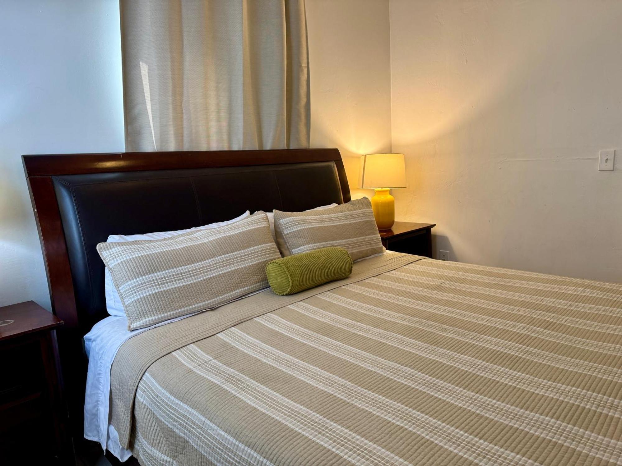 Private At Miami, Buena Vista With Parking * Miami